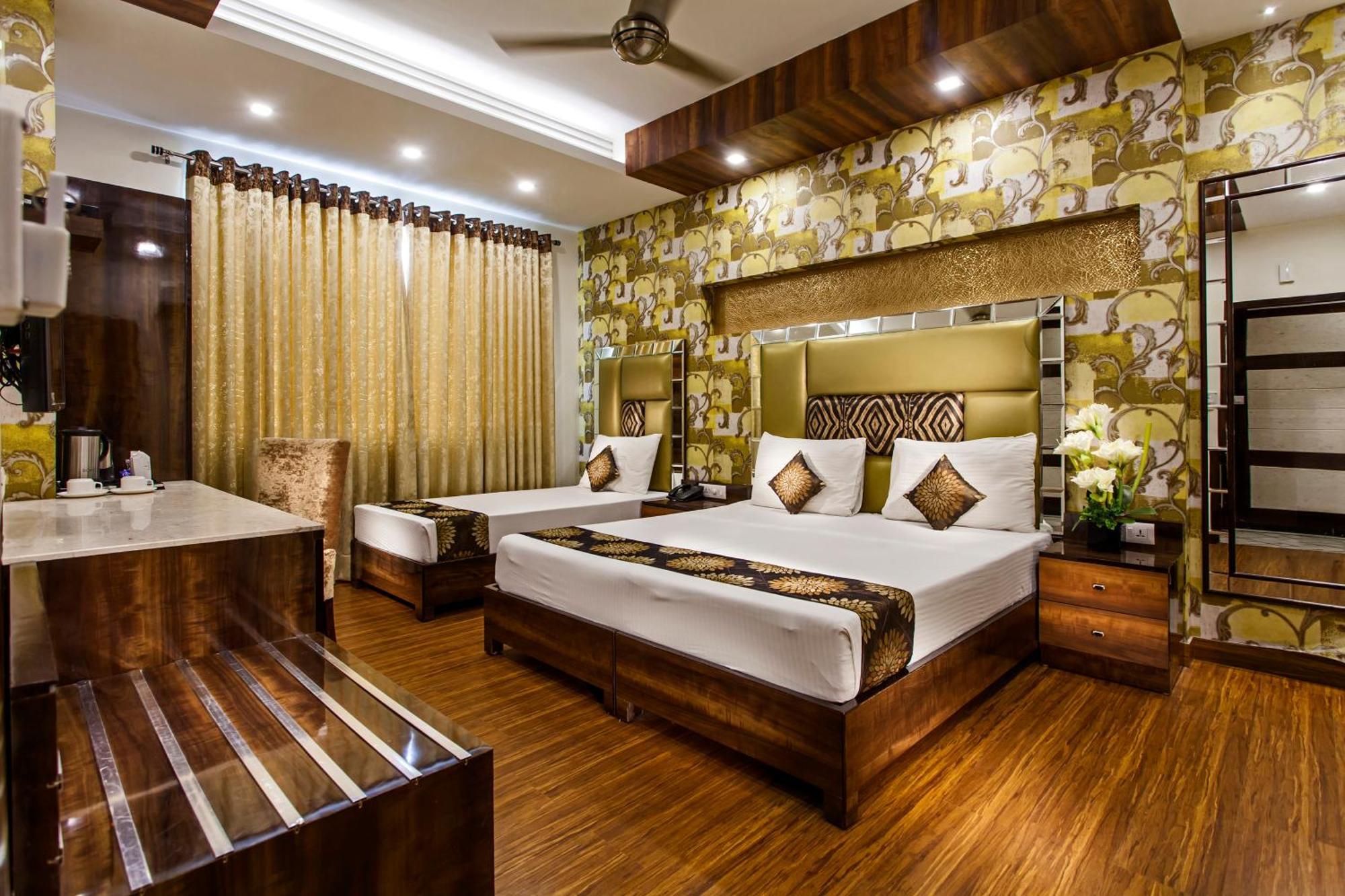 Hotel Sunstar Heritage Delhi  Exterior photo